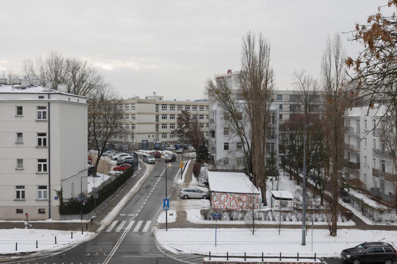 Metro Plac Wilsona Apartments Mickiewicza By Noclegi Renters Warsaw Luaran gambar